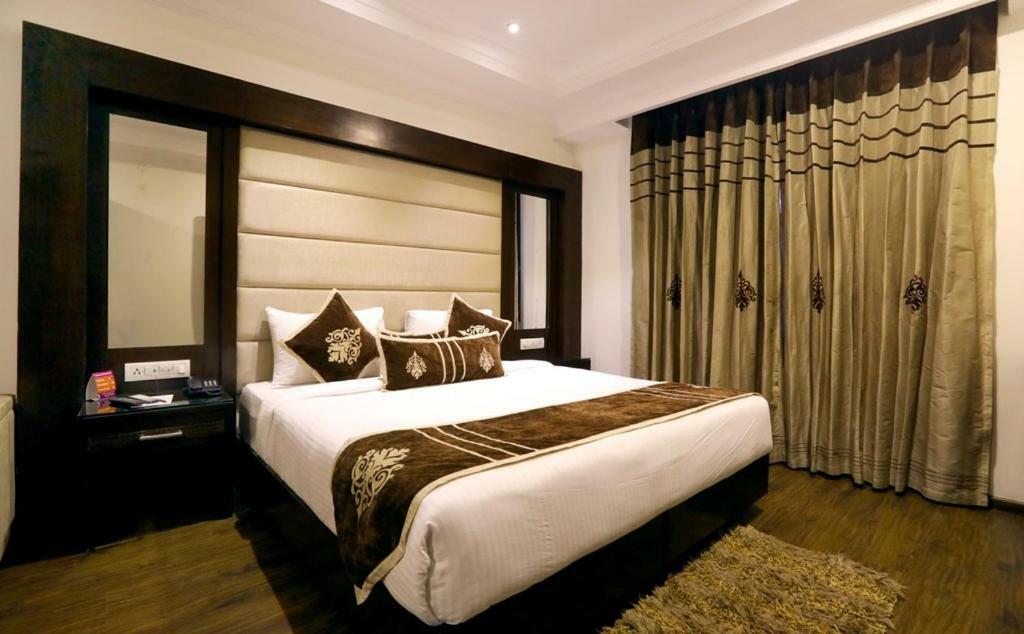 גורגאון Bluemont Beacon Hotel New Delhi מראה חיצוני תמונה