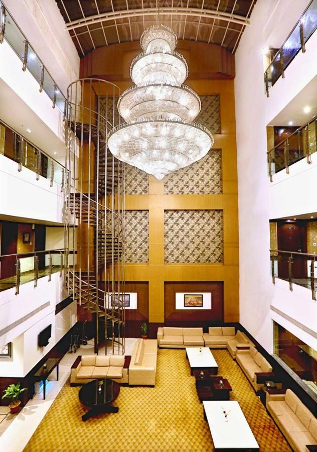 גורגאון Bluemont Beacon Hotel New Delhi מראה חיצוני תמונה