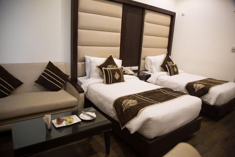 גורגאון Bluemont Beacon Hotel New Delhi מראה חיצוני תמונה